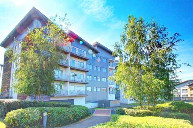 2-bed flat on Friars Wharf, Green Lane, Gateshead, NE10, £80,000
