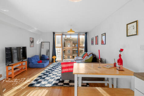 Big Hill, LONDON E5