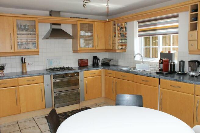Kitchen / Breakfast Room