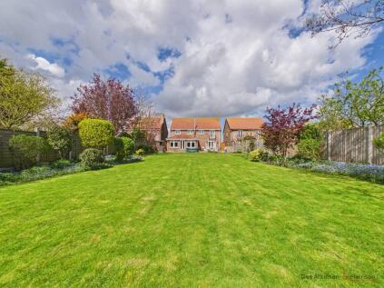 Main Street, Catwick, HU17 5PJ