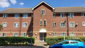 Flat 13, 19 Centre Reach, Coleman Street, Southend-on-sea SS2 5BE