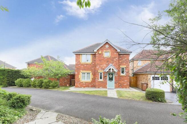 3-bed house on Forest Gate, Palmersville, Ne12, £260,000