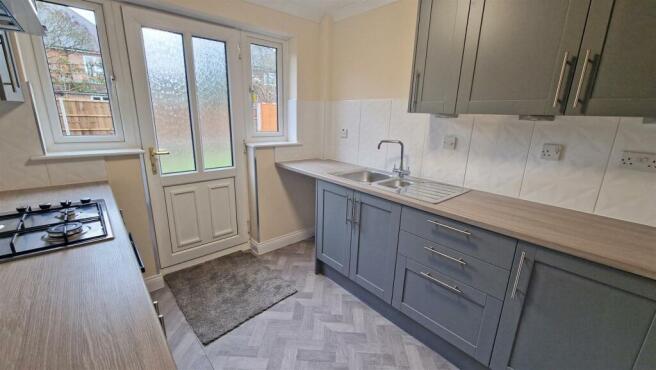REFITTED KITCHEN