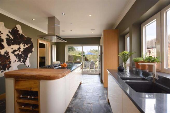 Dining Kitchen
