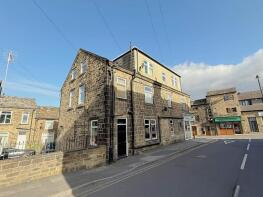 Flat 3, 27 29, Town Street, Farsley, Pudsey LS28 5EN