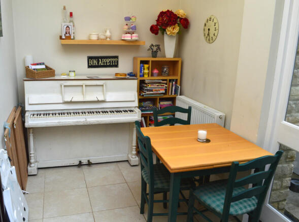 Photo 5