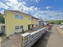 25, Tynybryn Road, Porth CF39 8DA