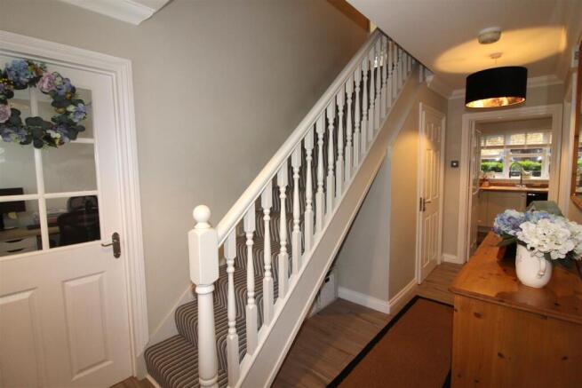 Hallway.JPG