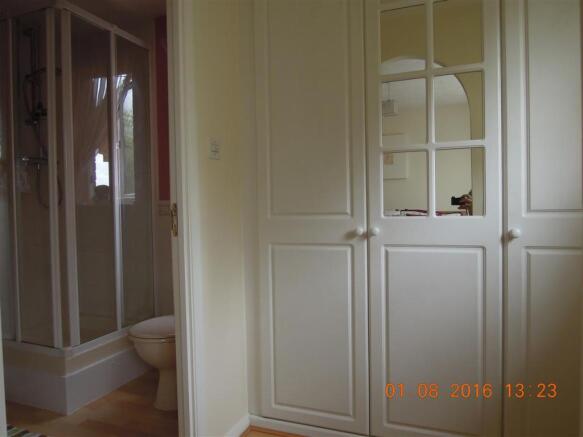 Dressing/ensuite