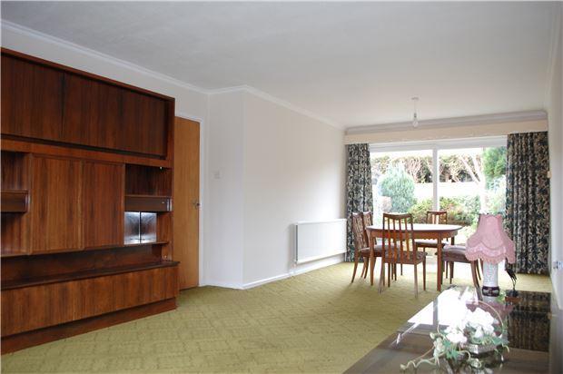 Lounge & Dining Room