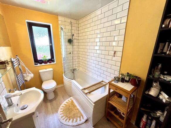 2 bed Terraced for sale Image 12