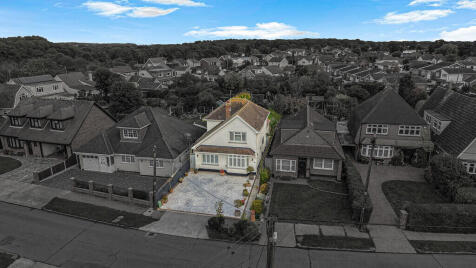 Thorington Avenue, Daws Heath