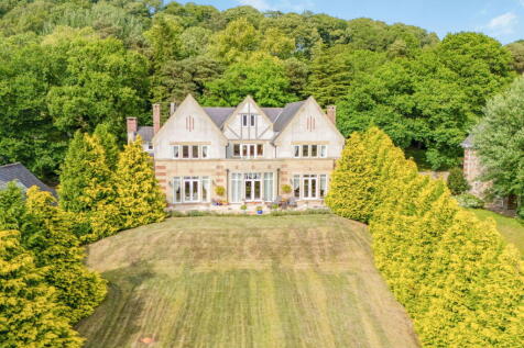 Holywood, Wolsingham, Bishop Auckland, DL13 3HE