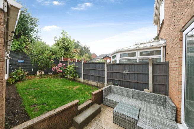 2 bed Semi-Detached for sale Image 5
