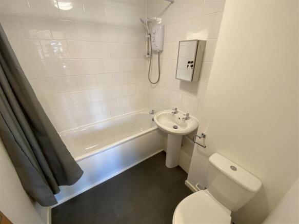 Bathroom.jpeg