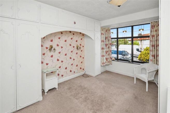 4 bed Bungalow for sale Image 6