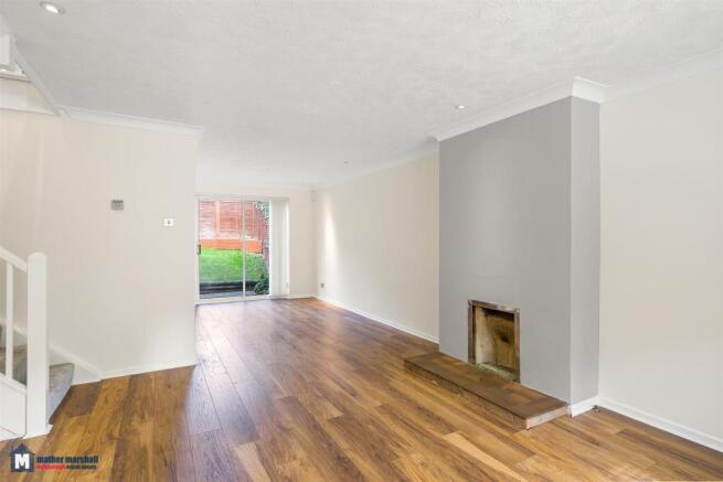 Lounge 2nd Pic