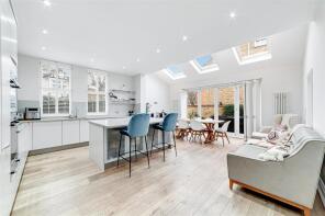 81, Rusthall Avenue, London W4 1BN