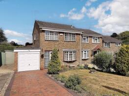 102, Whittington Close, Hythe SO45 5NQ