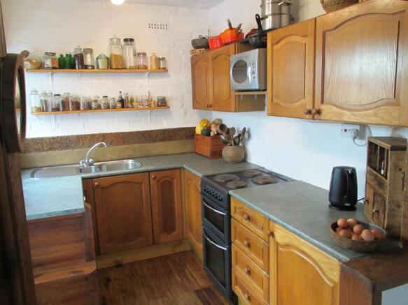 Photo 9