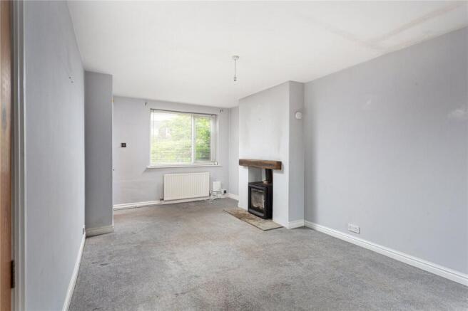 4 bed Semi-Detached for sale Image 8