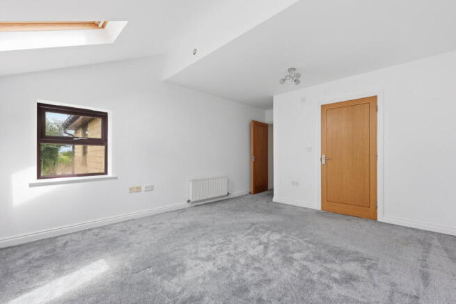 2 bed Apartment for sale Image 12