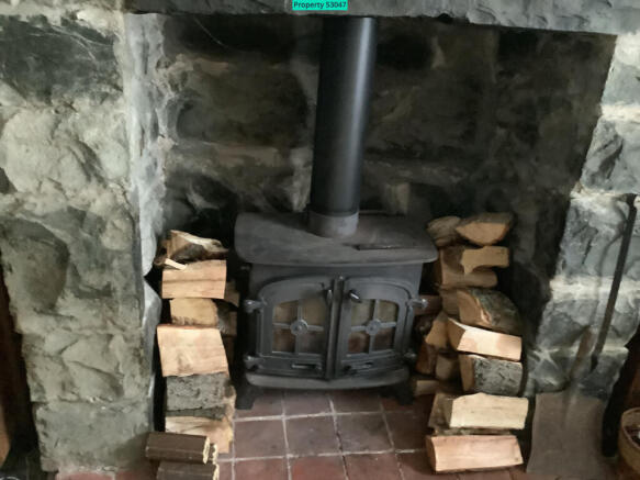 Log burner