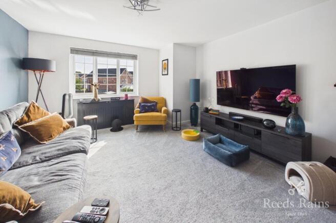 2 bed Apartment for sale Image 4