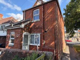 Flat 2, Elm Cottage, Estcourt Street, Devizes SN10 1LN