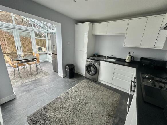 Bramleys Estate Agents - Gordon Court - Mirfield (