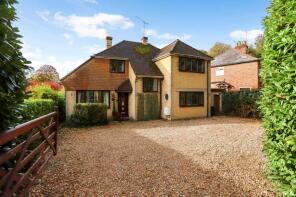 21, Gorse Lane, Wrecclesham, Farnham GU10 4SD