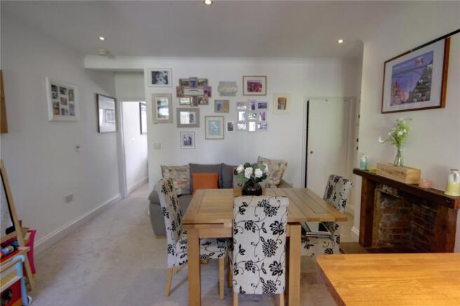 Kitchen/ Dining