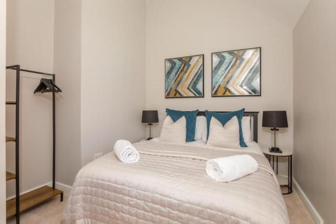2 bed Duplex for sale Image 11