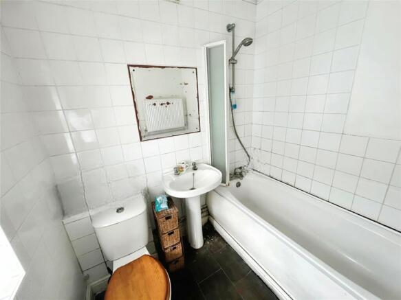 Bathroom W/C
