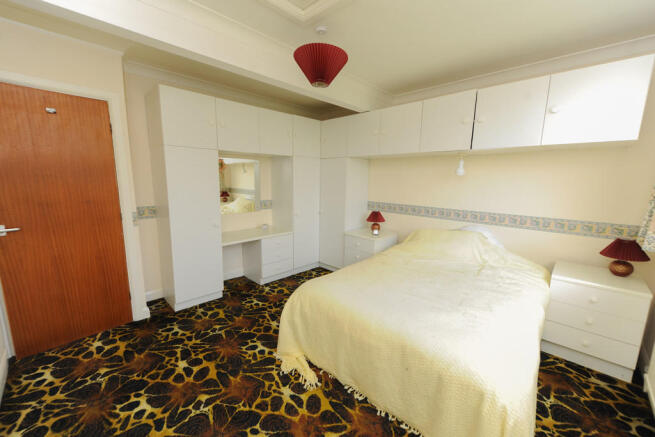 Bedroom4