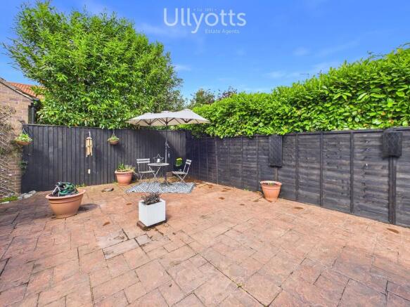 2 bed Detached Bungalow for sale Image 9