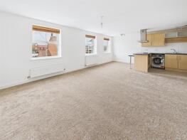 63, Beechwood Road, Nuneaton CV10 9DP