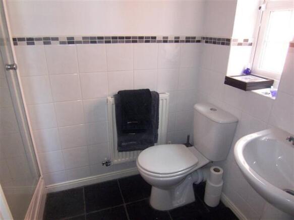 EN SUITE
