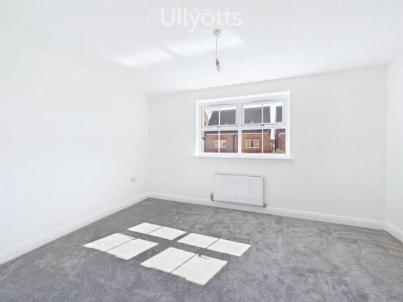 3 bed Semi-Detached for sale Image 6