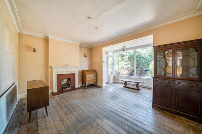 1335735-1-689f03f...