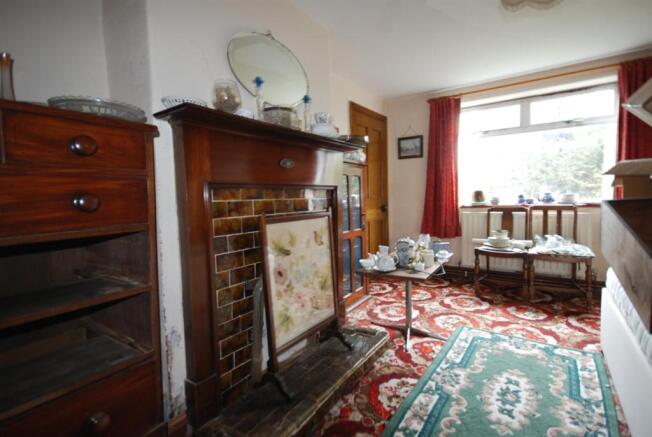 SITTING ROOM