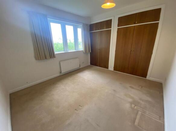 4 bed Detached to rent Image 9
