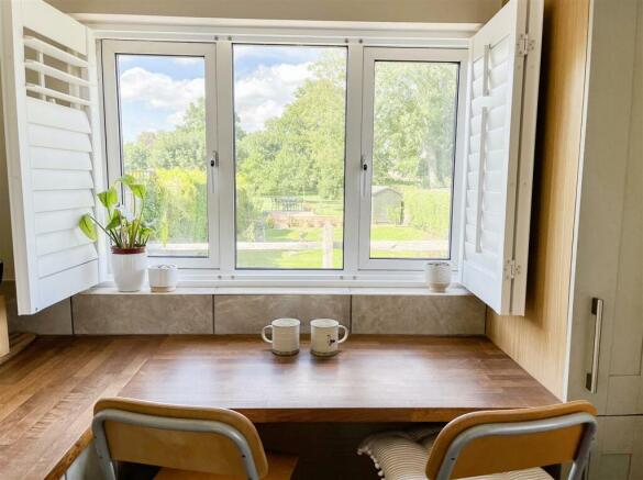 Breakfast Bar.jpg