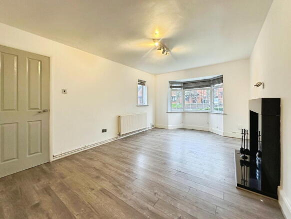 12, Yew Street, Merridale, Wolverhampton, WV3 0DA photo 4
