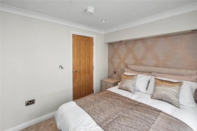 2 bed Bungalow for sale Image 11
