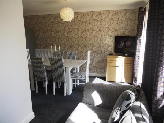 Dining Room No.2