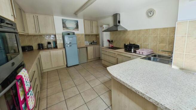 pbox-kitchen-313693.jpg