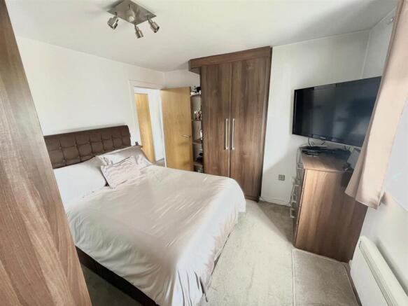 Bed 1