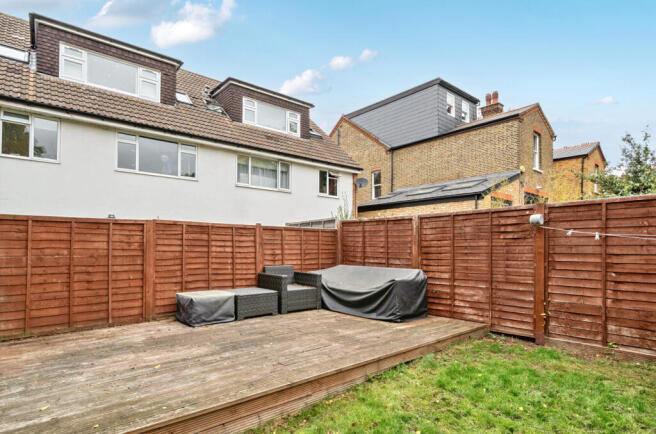 1368797-4-68ed052...