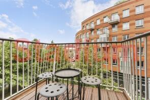 17, Garand Court, Eden Grove, London N7 8EB